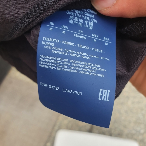 New Armani Jeans t-shirt, size small - Picture 6 of 6